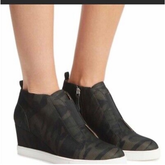 LINEA Paolo Felecia Platform Wedge Sneakers - Picture 10 of 10